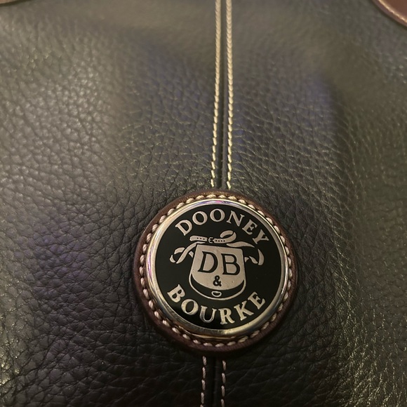 Doney and Bourke vintage Crossbody - Picture 10 of 12